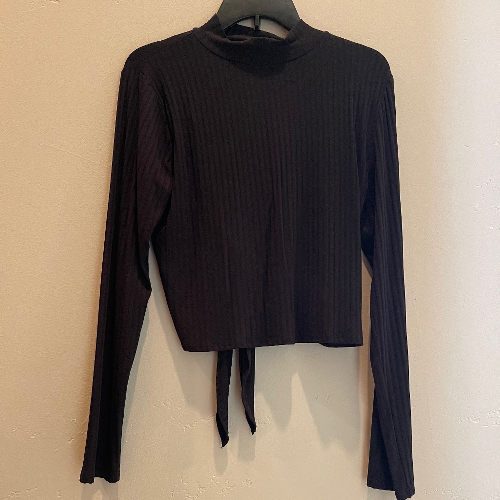 Black cut out crop top